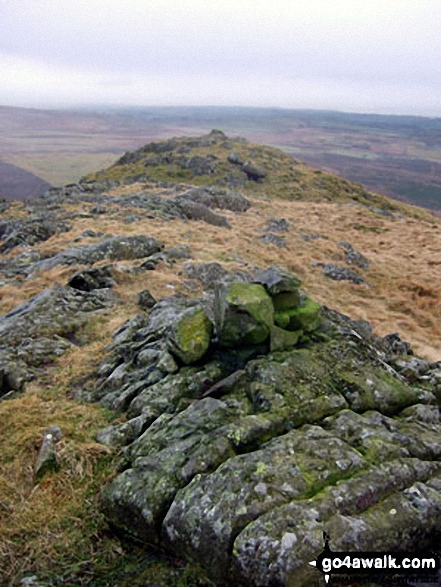 Walk c462 The Devoke Water Fells from Birker Fell - The Knott (Stainton Fell) summit