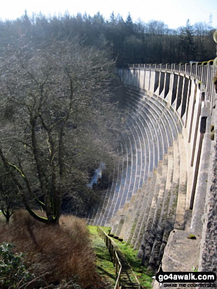 Walk wy171 Dog Hill (Rishworth Moor) from Ryburn Reservoir - Ryburn Reservoir Dam