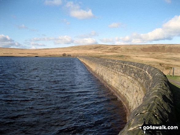 Walk wy171 Dog Hill (Rishworth Moor) from Ryburn Reservoir - Green Withens Reservoir