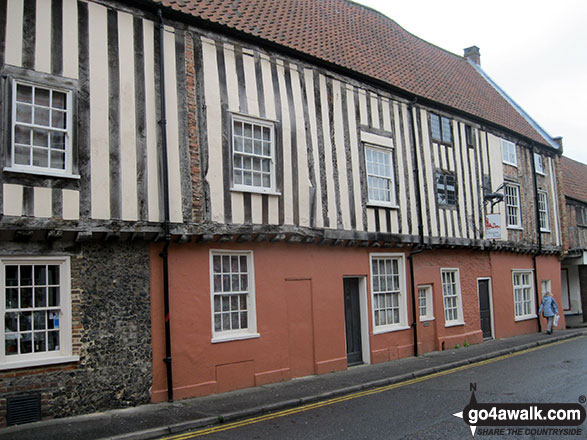 Walk nf101 Pulls Ferry and The River Wensum from Norwich - Dragon Hall, King Street, Norwich