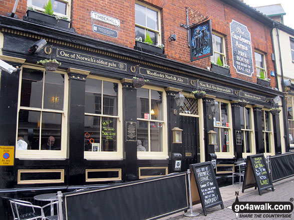 Walk nf101 Pulls Ferry and The River Wensum from Norwich - The Gardeners Arms (a.k.a. The Murderers), Norwich