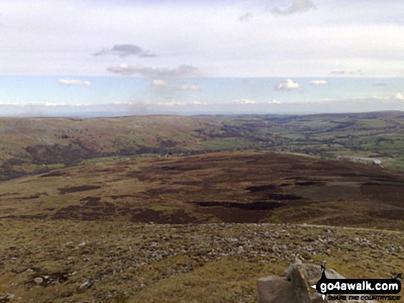 Reeth the summit of Calver Hill