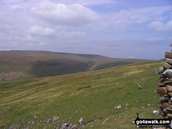 Walk ny110 Hardraw Force and Pike Hill from Hawes - Looking North from  Pike Hill