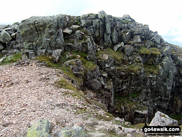 Sgor na h-Ulaidh summit