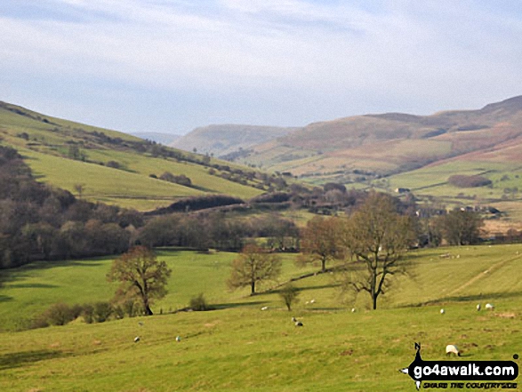 Walk d108 Edale Moor (Kinder Scout) and Crookstone Knoll (Kinder Scout) from Edale - Edale End and The Vale of Edale