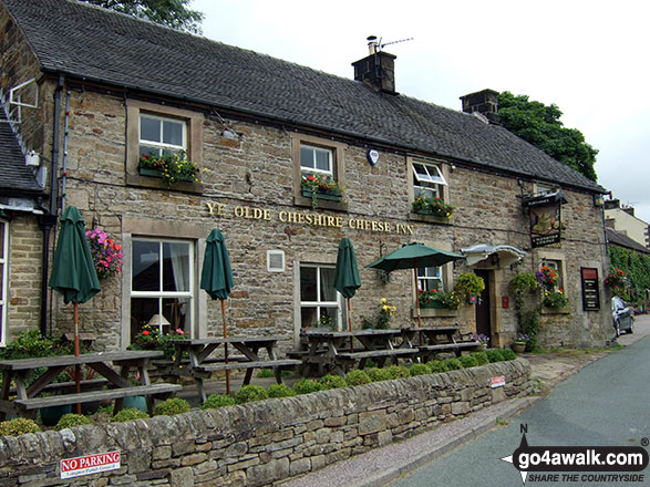 Walk s207 Reaps Moor and The Manifold Trail from Longnor - Ye Olde Cheshire Cheese Inn, Longnor