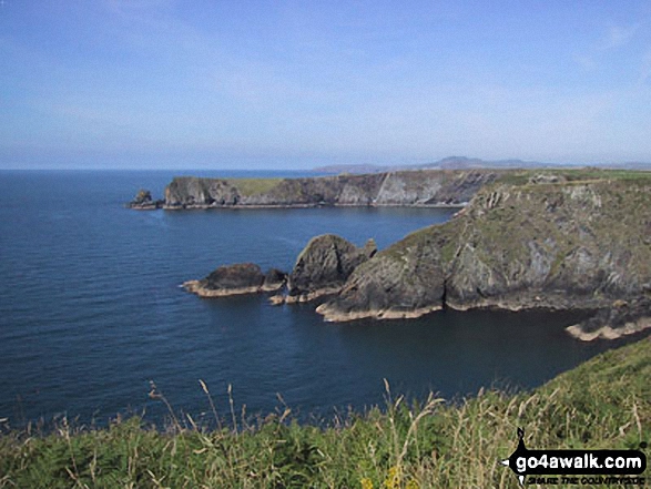 Walk pe128 Aber Rhigian from Newport - The Pembrokeshire Coast Path