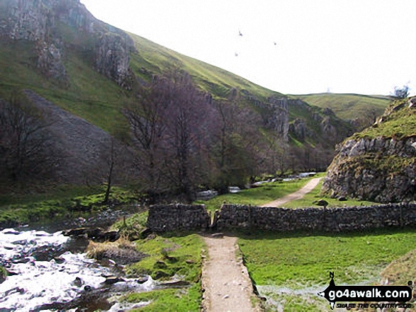 Walk d153 Mill Dale, Wolfscote Dale, Biggin Dale, Biggin and The Tissington Trail from Tissington Station - Wolfscote Dale at Biggin Dale