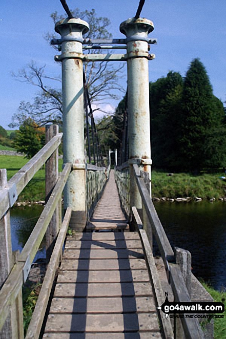 Walk ny273 Cockbur Ford, Hebden and The River Wharfe from Grassington - Footbridge over the River Wharf near Hebden