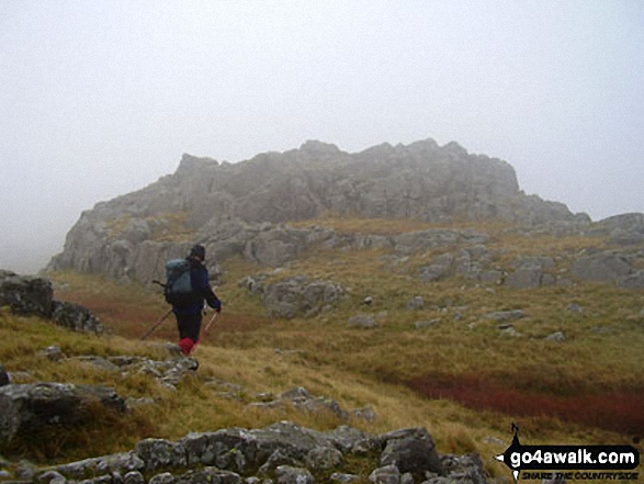 Walk c395 Glaramara, Allen Crags and Langstrath from Stonethwaite - Approaching High House Tarn Top