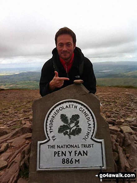 Walk po107 Y Gyrn, Corn Du and Pen y Fan from The Storey Arms Outdoor Centre - A very cold day but my boyfriend and I finally made it to the top of Pen y Fan summit