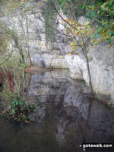 Walk d265 The Monsal Trail and Taddington from Wye Dale - The River Wye in Water-cum-Jolly Dale