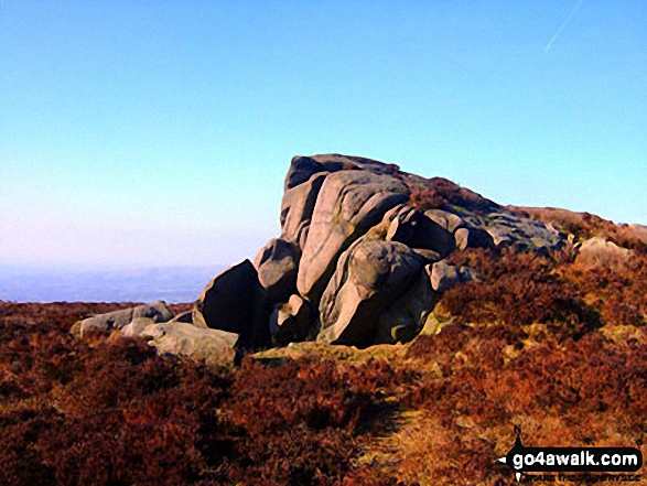 Walk s221 Gib Tor, The Roaches and Hen Cloud from Upper Hulme - On The Roaches