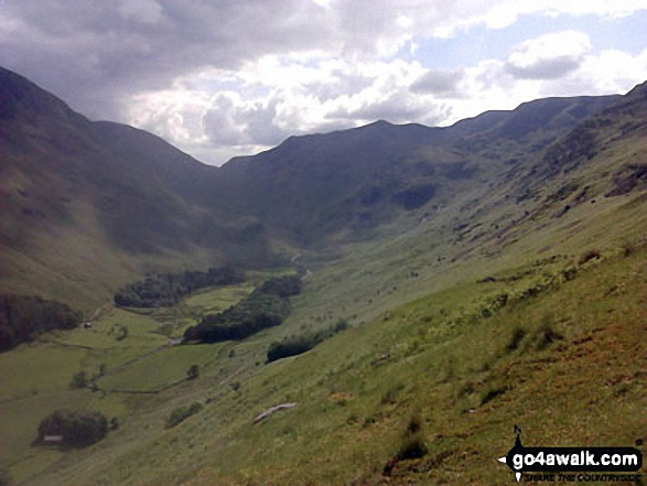 Walk c427 Helvellyn via Striding Edge from Patterdale - Looking up Grisedale to St Sunday Crag & Fairfield (left), Grisedale Hause, Dollywaggon Pike, High Crag (Helvellyn) & Nethermost Pike from below Hole-in-the-Wall