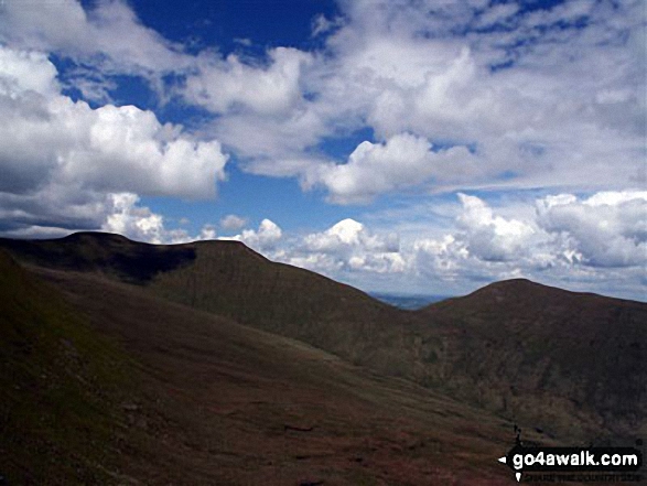 Walk po107 Y Gyrn, Corn Du and Pen y Fan from The Storey Arms Outdoor Centre - Descending Pen y Fan