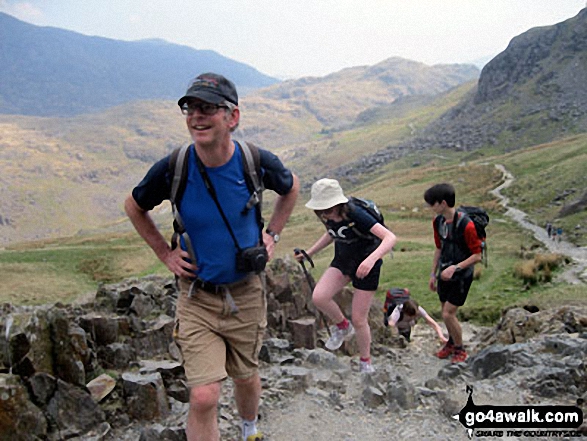 Walk gw136 The Snowdon (Yr Wyddfa) Horseshoe from Pen-y-Pass - Climbing the PYG Track up Mount Snowdon