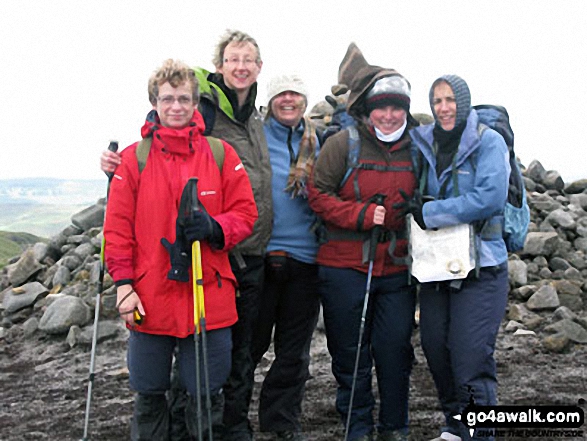 Walk d108 Edale Moor (Kinder Scout) and Crookstone Knoll (Kinder Scout) from Edale - My friends and me on Kinder Scout