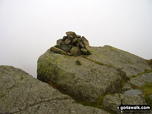 Walk c369 High Raise, Ullscarf and Grange Fell from Rosthwaite - Eagle Crag summit cairn