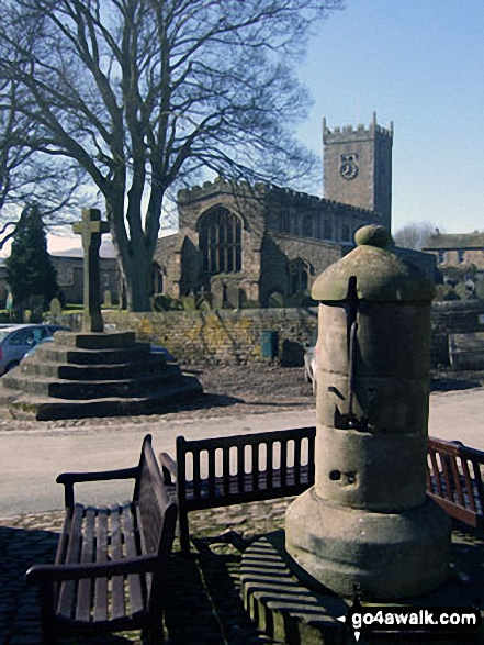 Walk ny160 Addlebrough and Thornton Rust from Askrigg, Wensleydale - Askrigg Church