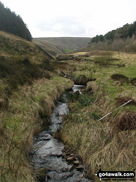 Walk l100 Pendle Hill from Barley - On the Pendle Way  crossing the Inlet stream coming from Upper Ogden Reservoir