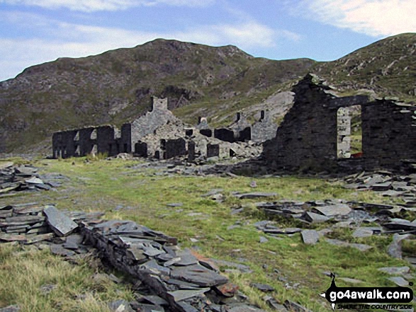 Ruined buildings in Rhosydd Quarry