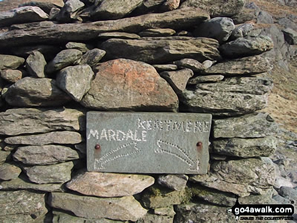 Waymark on Nan Bield Pass