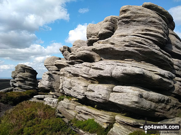 Walk d277 Margery Hill from Fairholmes Car Park, Ladybower Reservoir - Wind sculptured rocks at Crow Stones