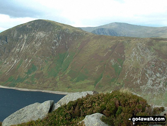 Walk cw132 Pen Llithrig y Wrach and Creigiau Gleision from Llyn Eigiau - Pen Llithrig y Wrach and Carnedd Llewelyn from Creigiau Gleision