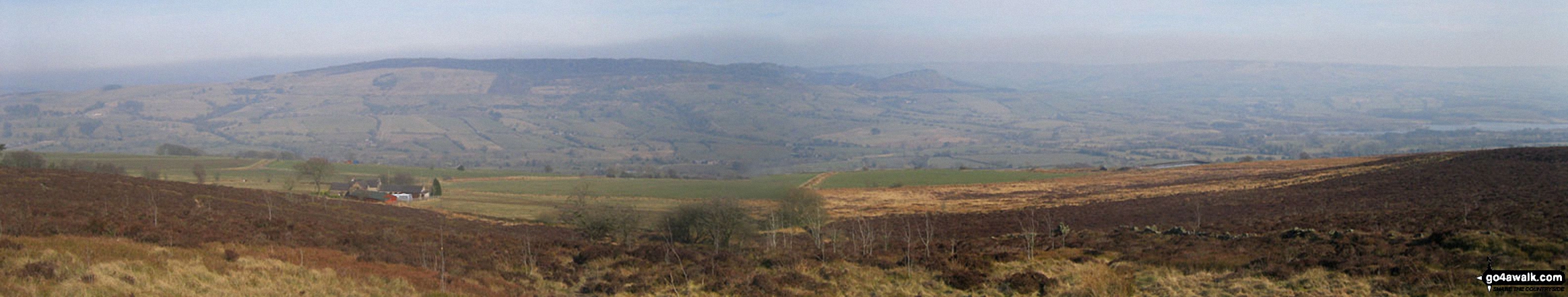 The Roaches and Hen Cloud from the summit of Gun (Staffordshire)