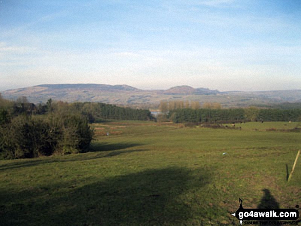 Walk s123 Hillswood and Gun (Staffordshire) from Abbey Green, near Leek - The Roaches and Hen Cloud from the summit of Hillswood