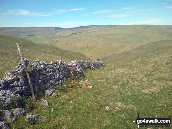 Walk ny134 Parson's Pulpit from Street Gate - Looking across Cowside Beck to Darnbrook Fell from Dew Bottoms