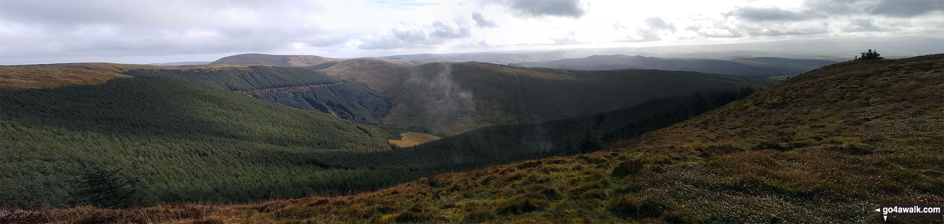 Mynydd Dolgoed and Cwm Ratgoed from Mynydd Ceiswyn