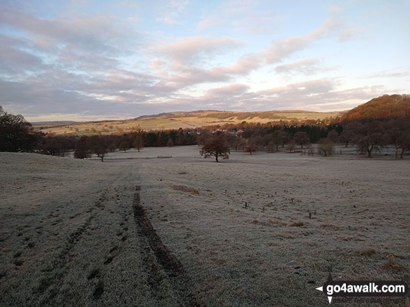 Walk d167 Chatsworth Park from Chatsworth House - A cold and very frosty November morning in Chatsworth Park