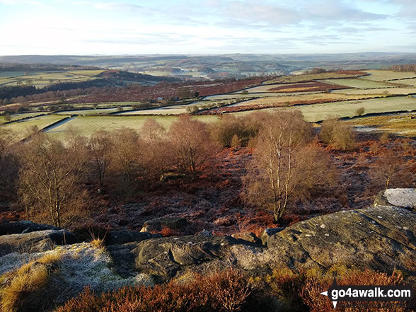 Walk d297 Birchen Edge, Nelson's Monument and Wellington's Monument from Baslow - Baslow from Birchen Edge