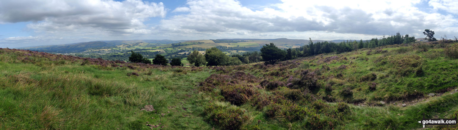 Walk d221 Shining Tor and Windgather Rocks from Errwood Reservoir, The Goyt Valley - The Goyt Valley