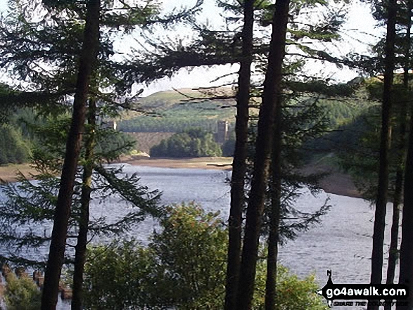 Walk d136 Crook Hill (Ladybower) from Ladybower Reservoir - Derwent Dam and Ladybower Reservoir