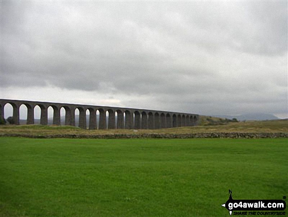 Walk ny101 The Yorkshire Three Peaks from Horton in Ribblesdale - Ribblehead Viaduct - on an alternative coast to coast walk