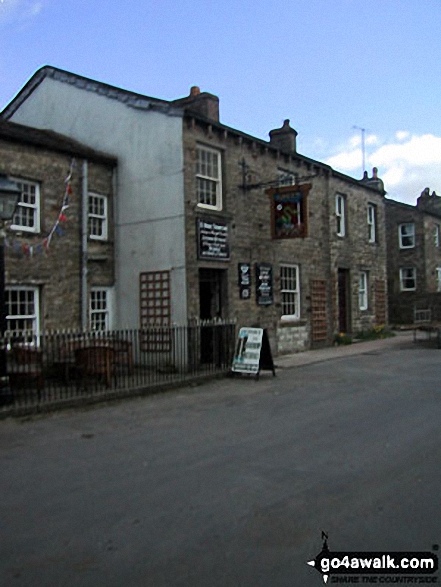 Walk ny144 Hardraw Force from Hawes - The Green Dragon Pub, Hardraw