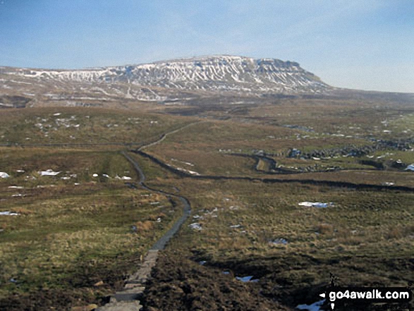 Walk ny146 High Green Field Knott (Cosh Knott) from Horton in Ribblesdale - Pen-y-ghent from The Pennine Way near Hull Pot