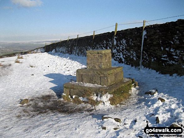 Memorial in Lyme Park Country Park North of Bowstonegate Farm in the snow