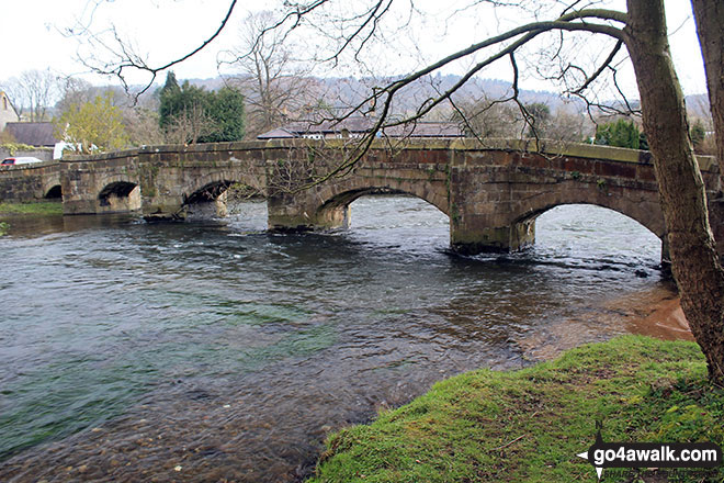 Walk d206 Monsal Dale and Ashford in the Water from Bakewell - Holme Bridge over the River Wye near Bakewell