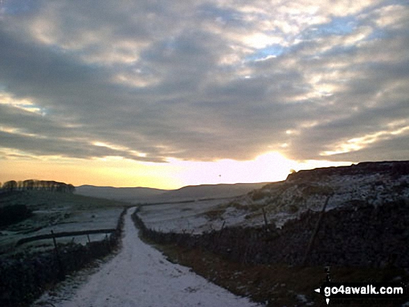 Walk ny146 High Green Field Knott (Cosh Knott) from Horton in Ribblesdale - Horton Scar Lane