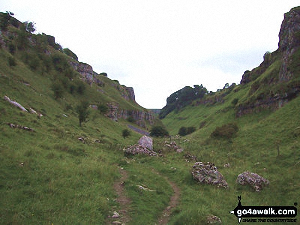 Walk d127 Lathkill Dale and Bradford Dale from Youlgreave - Lathkill Dale