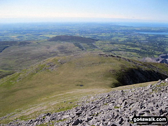 Carnedd y Filiast (Glyderau) (North Top) Photo by Peter Scholes