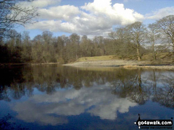 Walk l102 The River Lune from the Crook o' Lune - The River Lune half mile upstream from Devil's Bridge, Kirkby Lonsdale