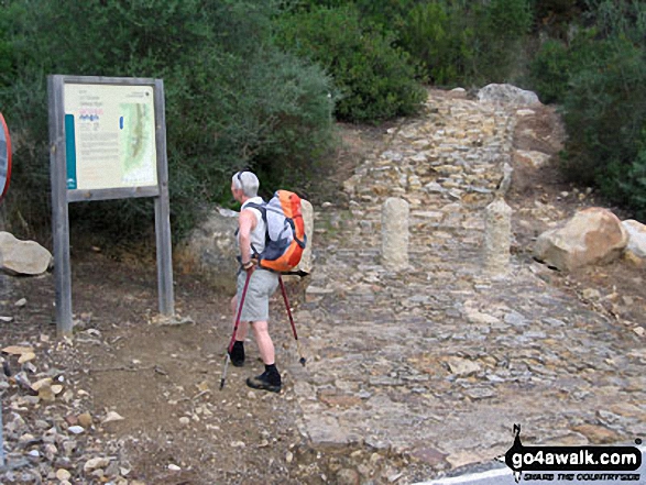 Starting a cobbled path up to Castillo de Castellar - on the southern end of the GR7