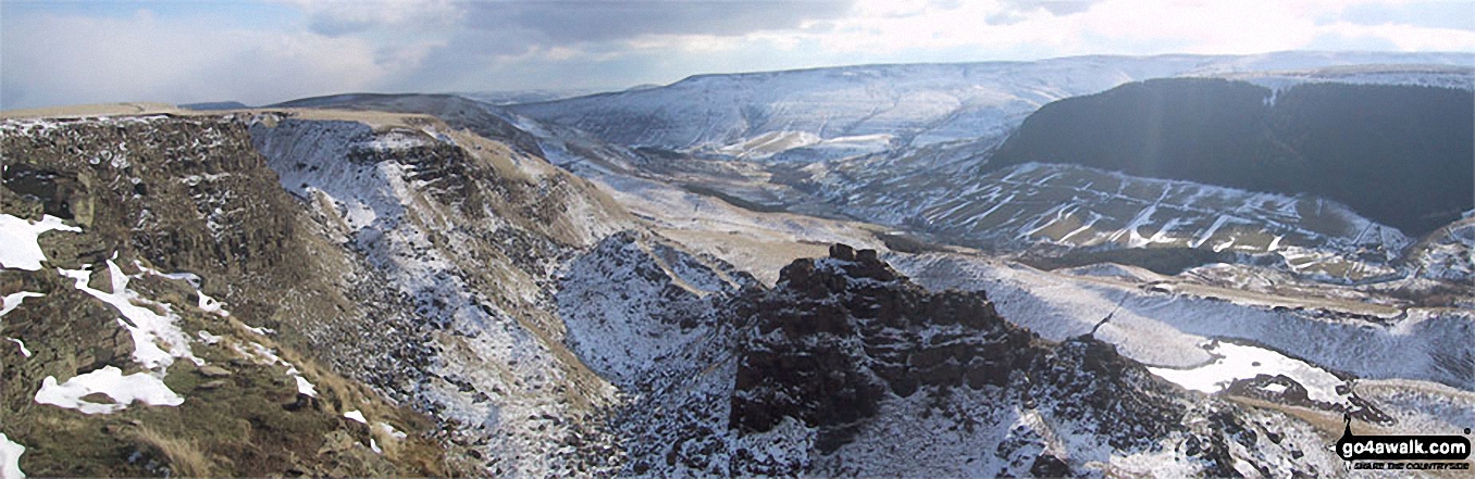 Bamford Moor and Winhill Pike (Win Hill) from The Tower, Alport Castles in the snow