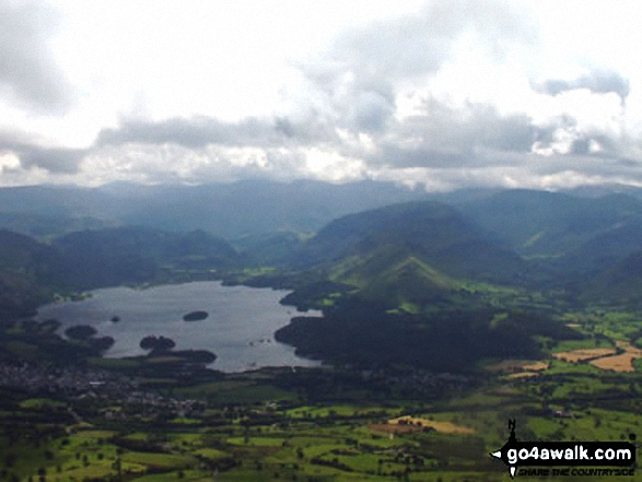 Walk c273 Skiddaw and Bakestall from Gale Road (Underscar) nr Keswick - Derwent Water and Cat Bells (Catbells) from Skiddaw