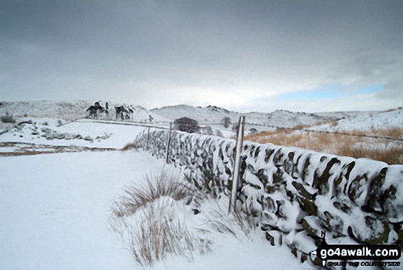 Walk s228 The Roaches and Hen Cloud from Meerbrook - Snow on The Roaches