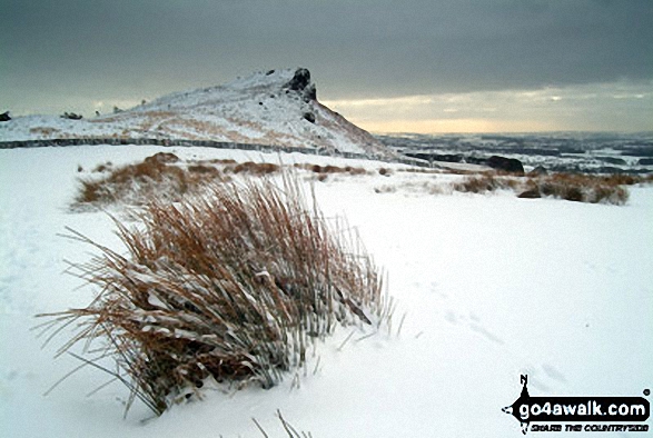 Walk s228 The Roaches and Hen Cloud from Meerbrook - Snow on The Roaches